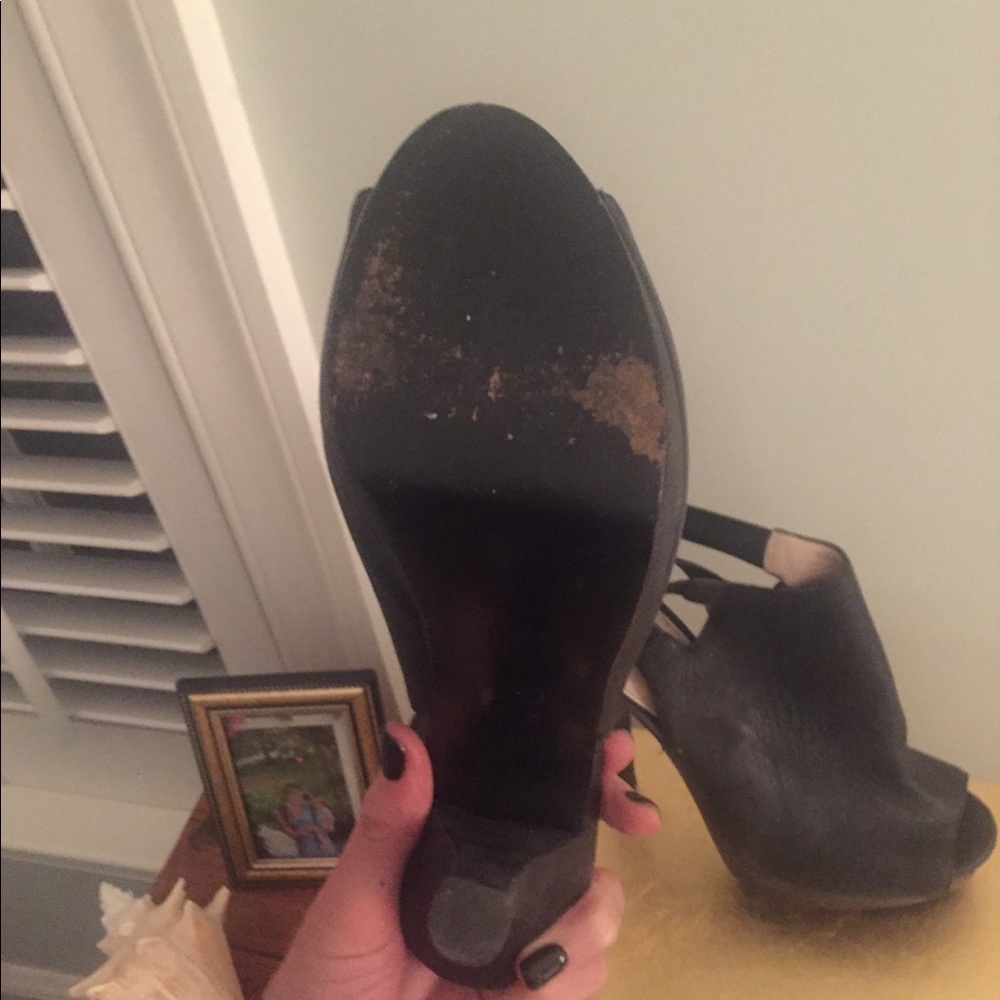Open toe booties - Picture 4 of 7